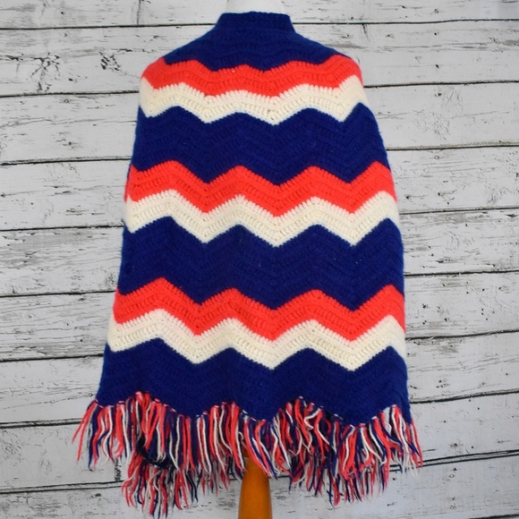 Vintage Poncho Red White & Blue 70s Fashion - Picture 2 of 5